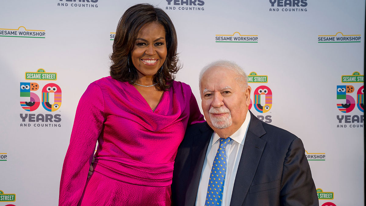 VGandMicheleObama-SesameGala-5-29-19-(1)