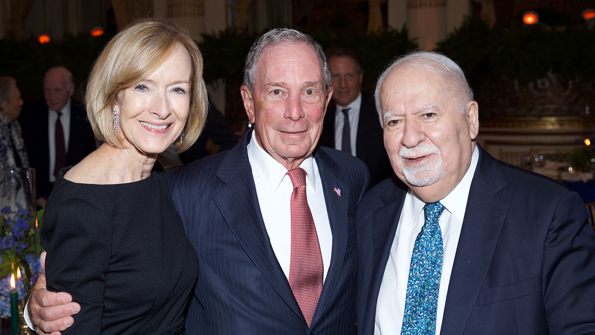 Judy Woodruff, Michael R. Bloomberg, Vartan Gregorian (Photo: Julie Skarratt)